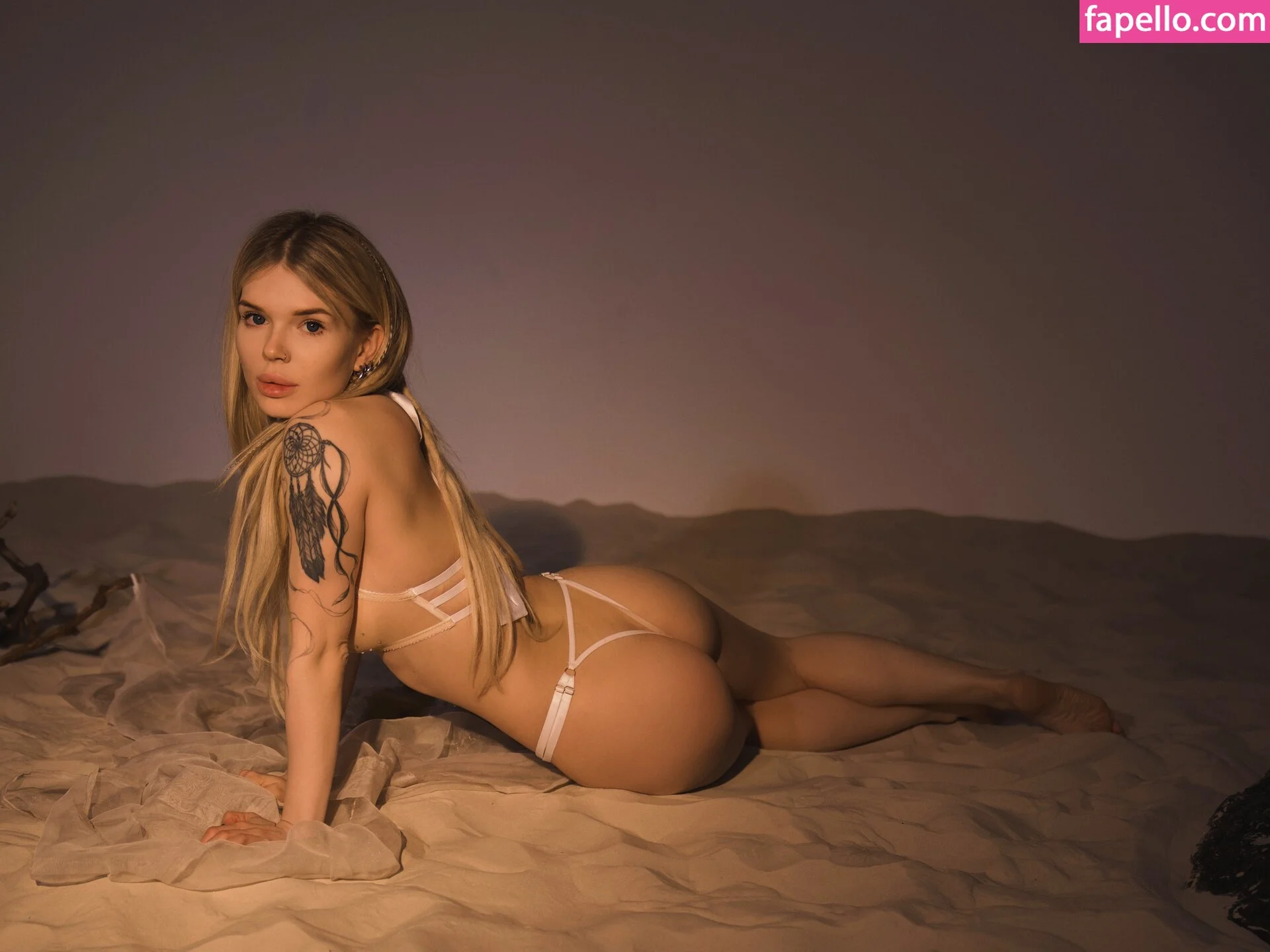 Sorabi Onlyfans Photo Gallery 