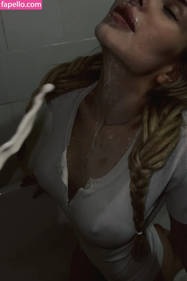 Sorabi Onlyfans Photo Gallery 