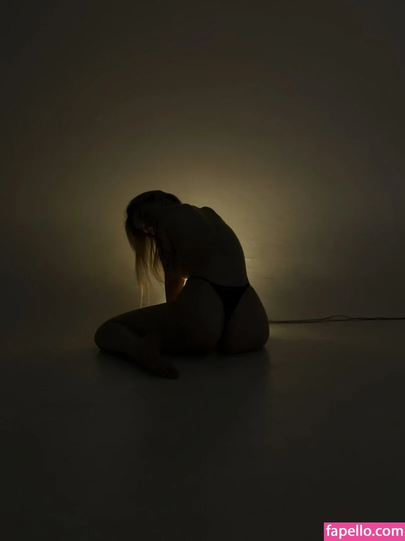 Sorabi Onlyfans Photo Gallery 