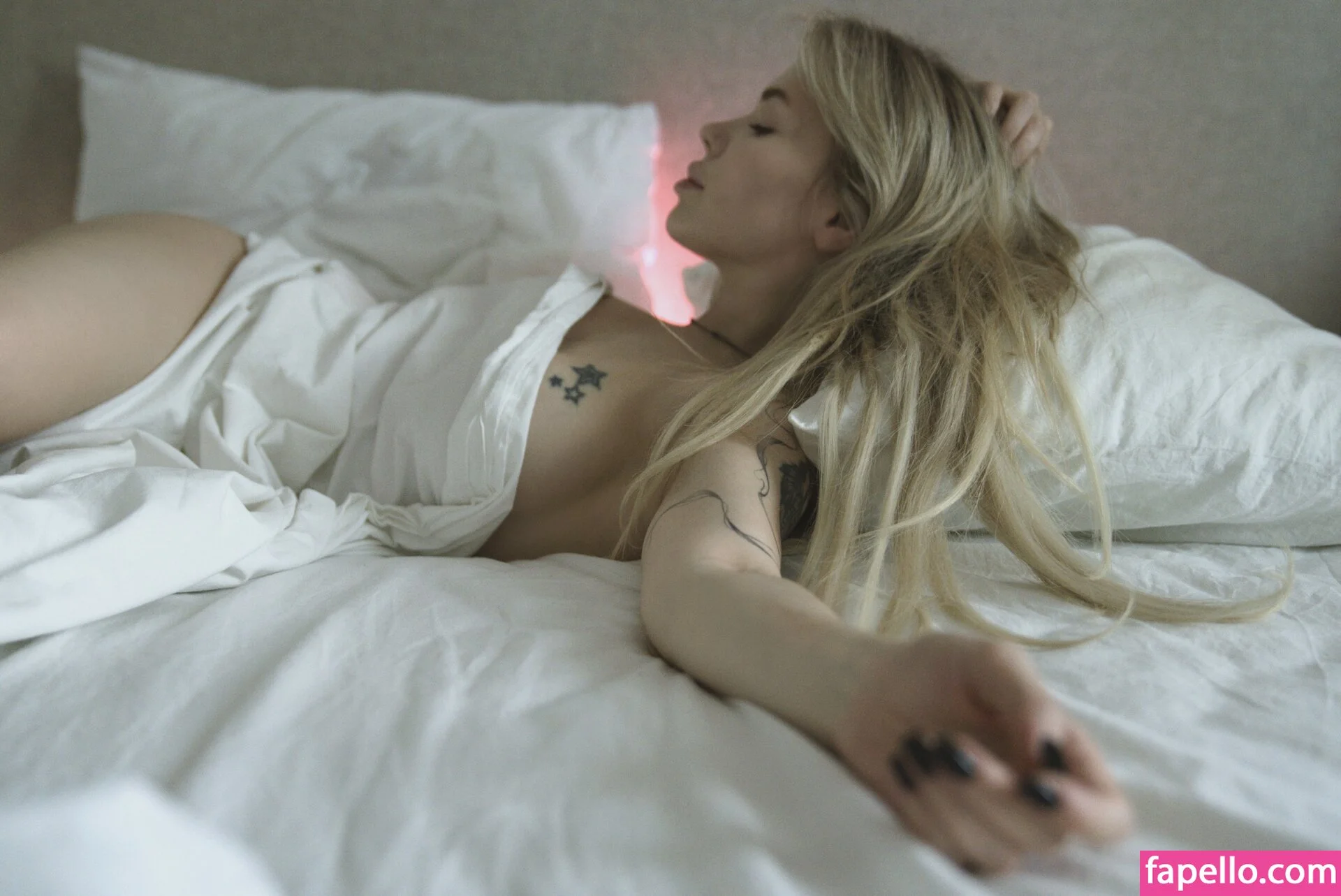 Sorabi Onlyfans Photo Gallery 