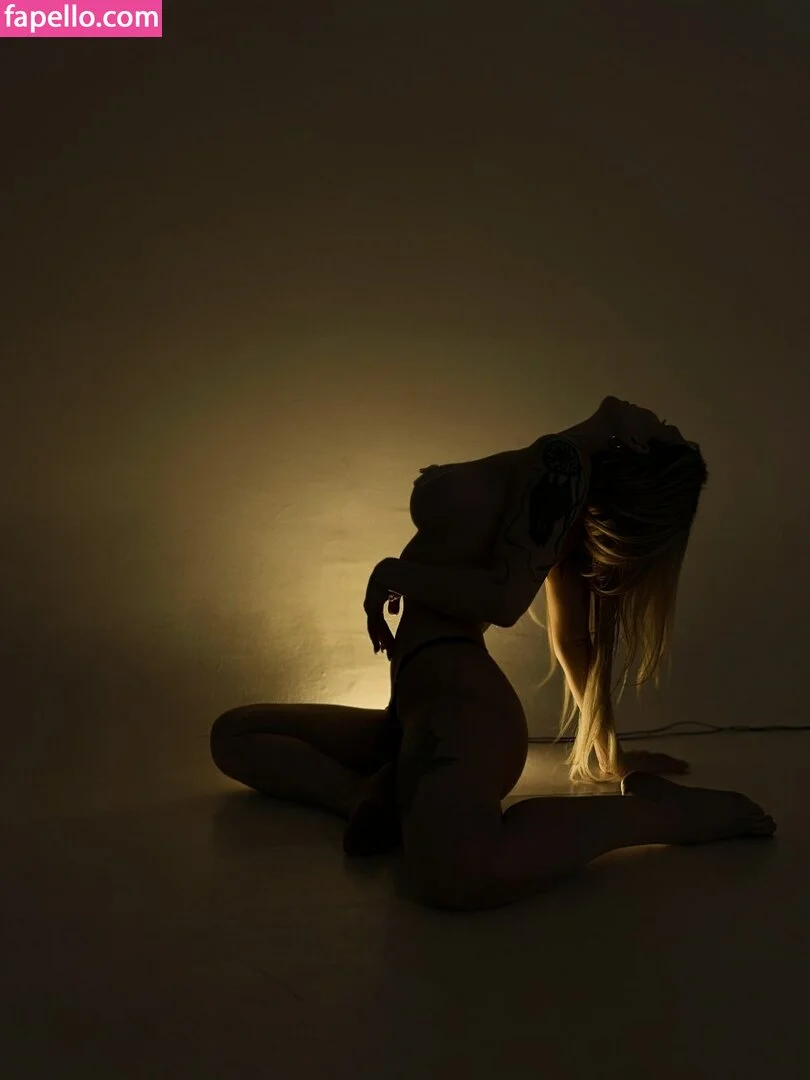 Sorabi Onlyfans Photo Gallery 