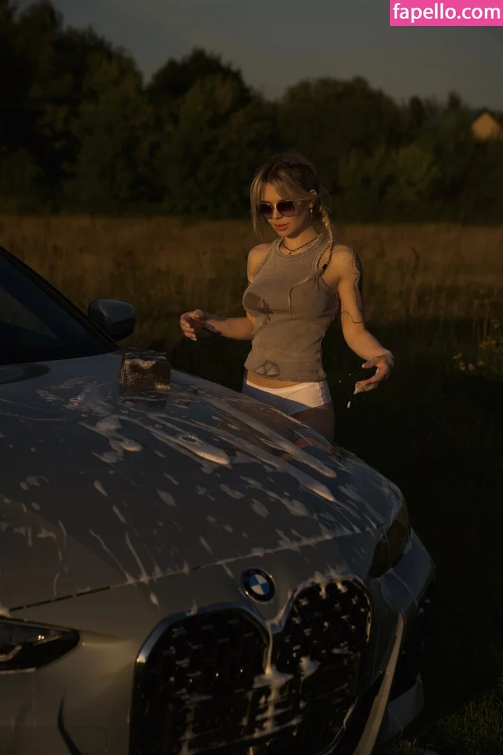 Sorabi Onlyfans Photo Gallery 