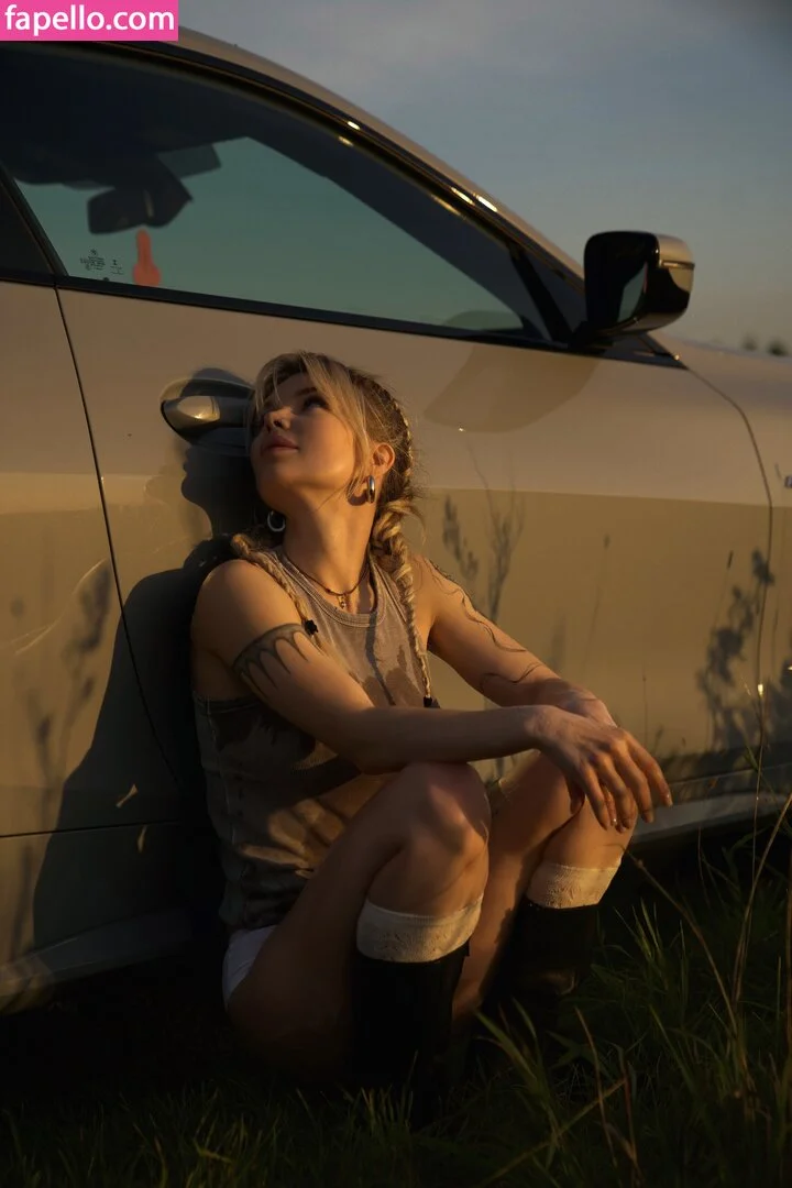 Sorabi Onlyfans Photo Gallery 