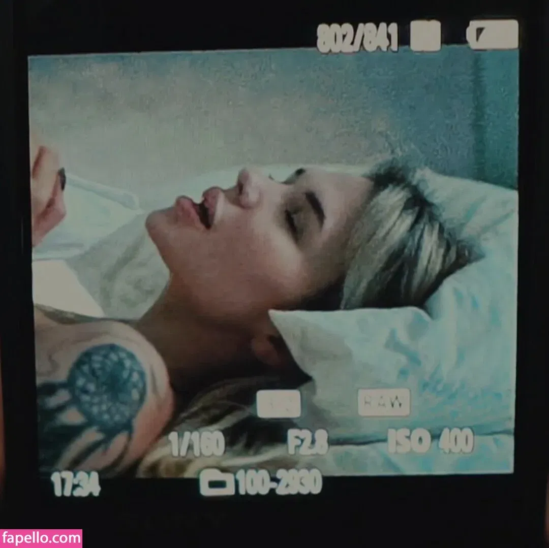 Sorabi Onlyfans Photo Gallery 