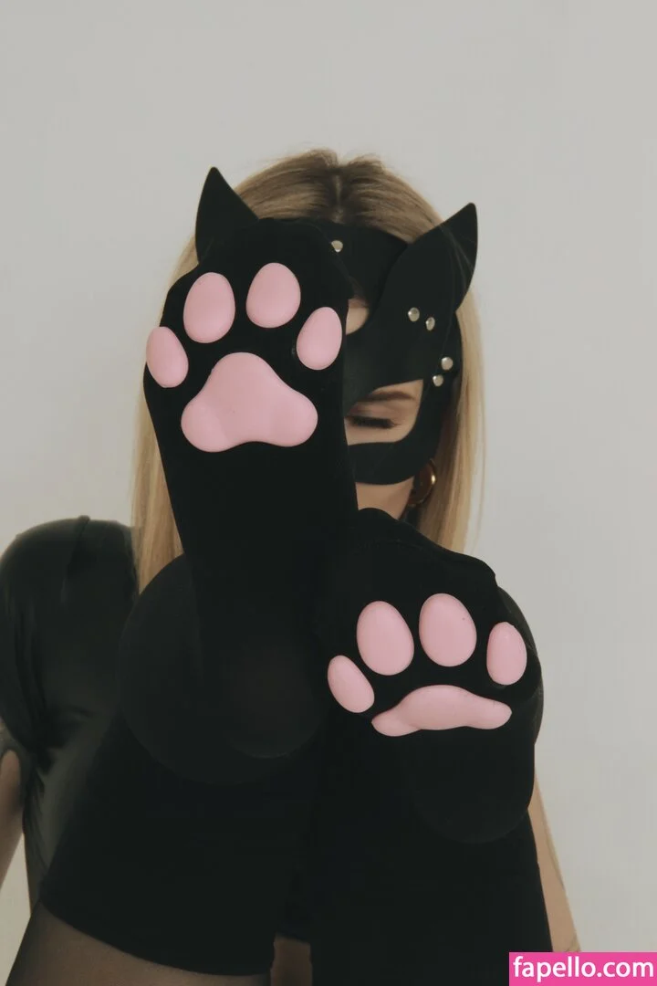 Sorabi Onlyfans Photo Gallery 