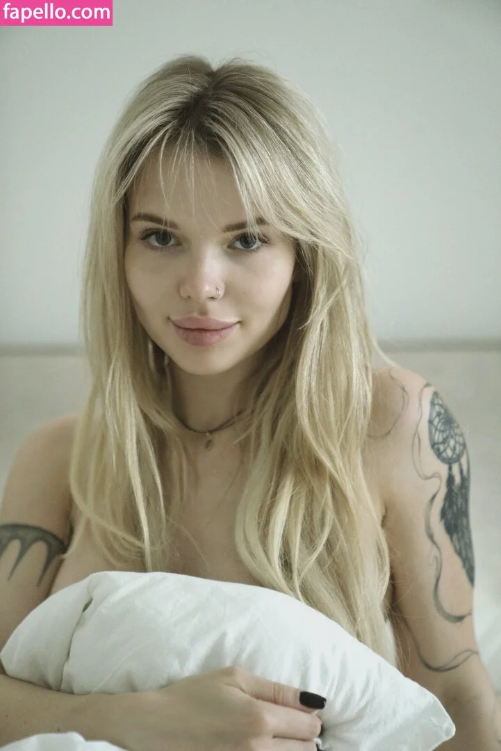 Sorabi Onlyfans Photo Gallery 