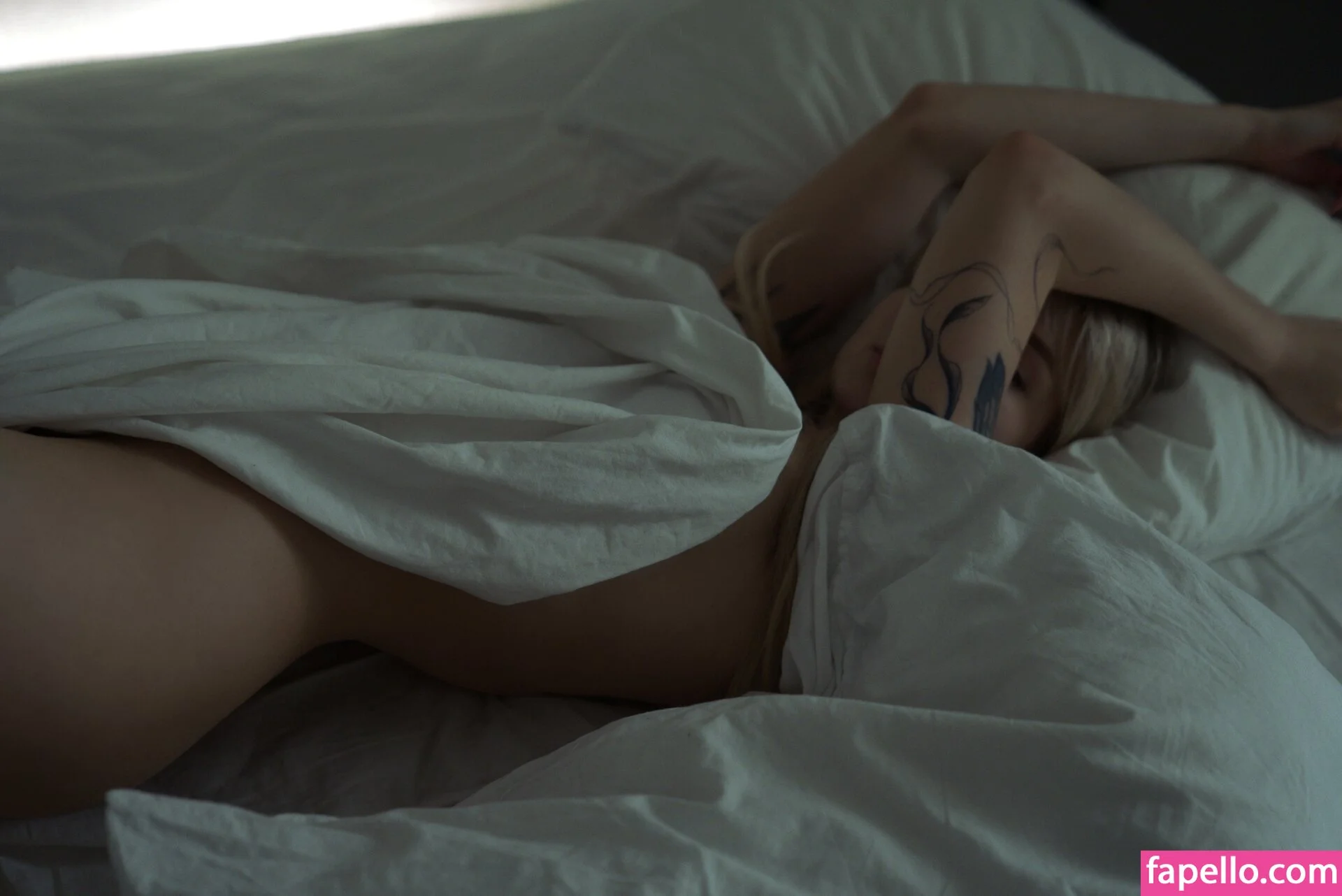 Sorabi Onlyfans Photo Gallery 