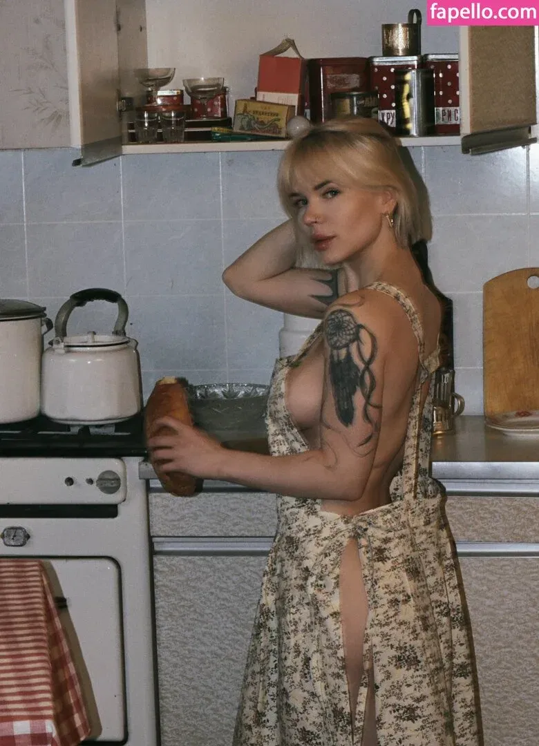 Sorabi Onlyfans Photo Gallery 