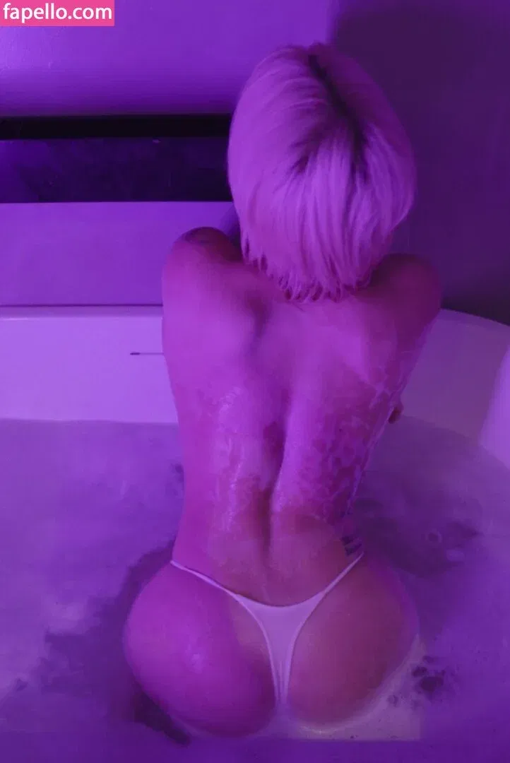 Sorabi Onlyfans Photo Gallery 