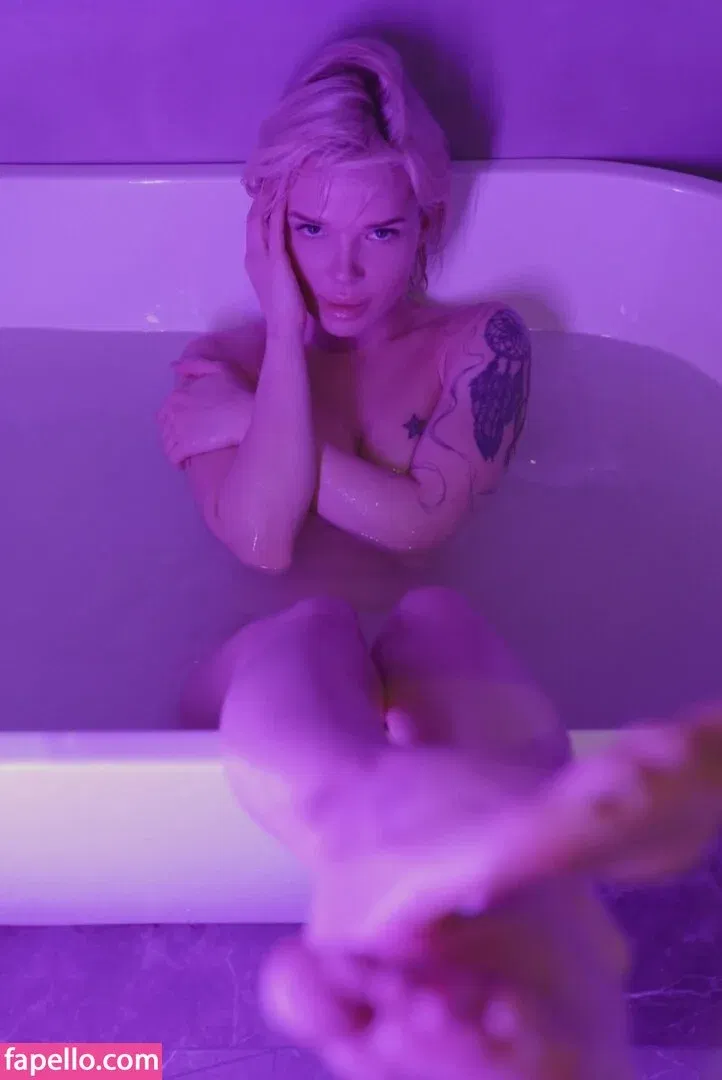 Sorabi Onlyfans Photo Gallery 