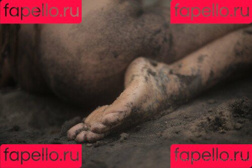 Touched By Nature Nude Onlyfans Photo 41