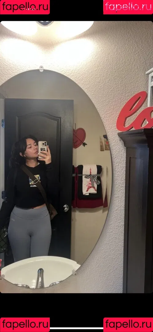 Chellchee Onlyfans Photo Gallery 
