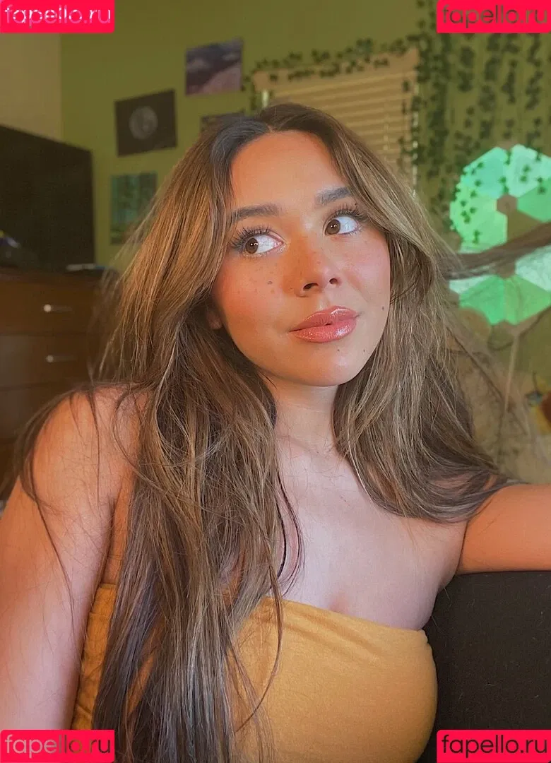 Chellchee Onlyfans Photo Gallery 