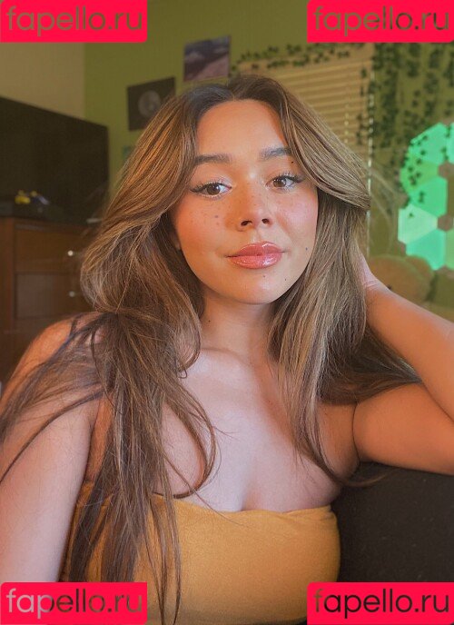 Chellchee Onlyfans Photo Gallery 