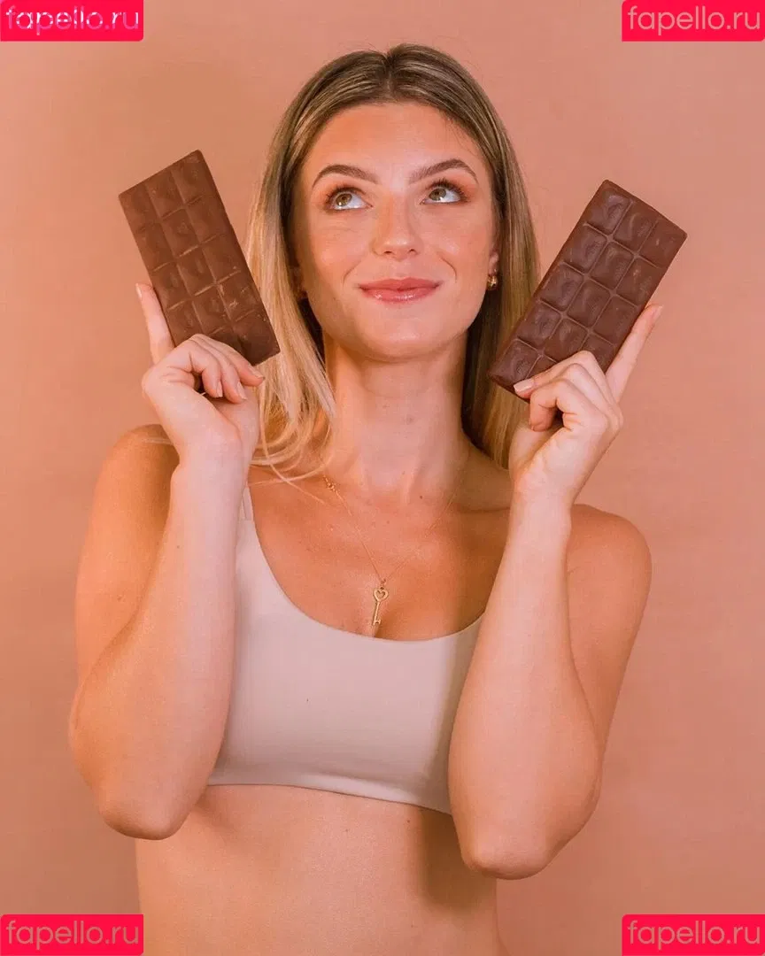 Thaísa Leal Onlyfans Photo Gallery 