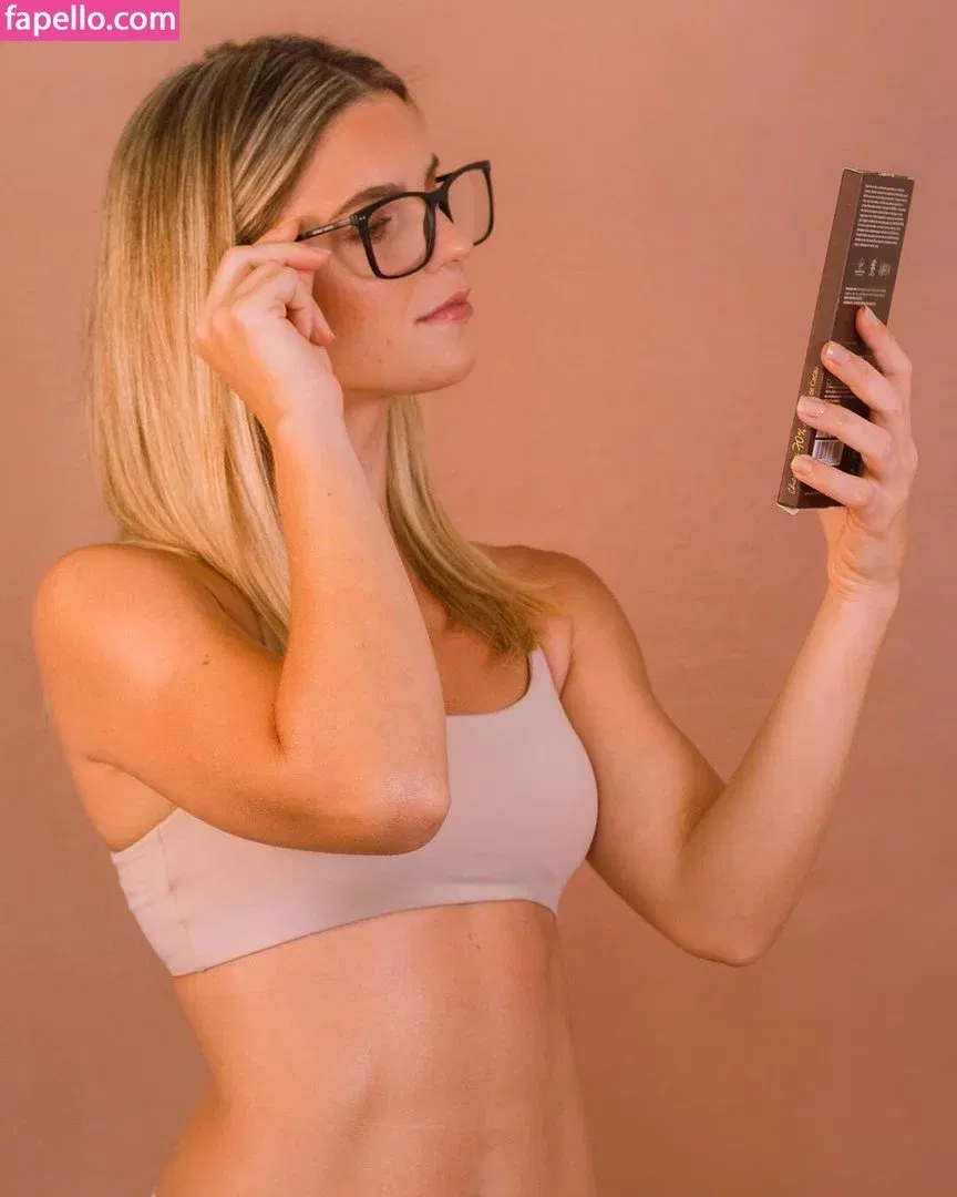 Thaísa Leal Onlyfans Photo Gallery 