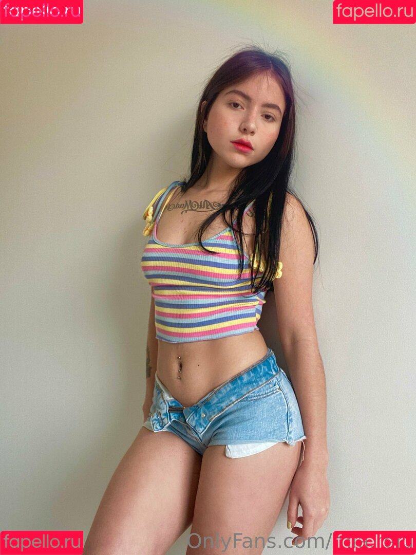 Mia Reid Onlyfans Photo Gallery 