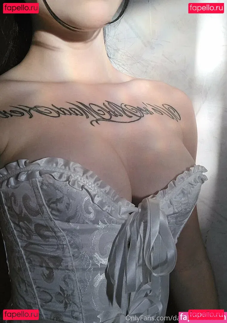 Mia Reid Onlyfans Photo Gallery 