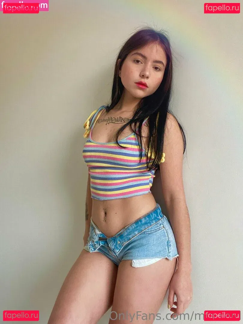 Mia Reid Onlyfans Photo Gallery 