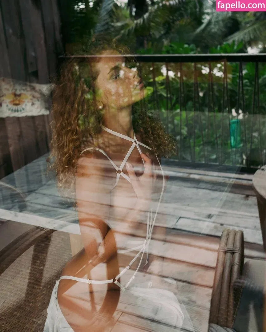 Julia Yaroshenko Onlyfans Photo Gallery 