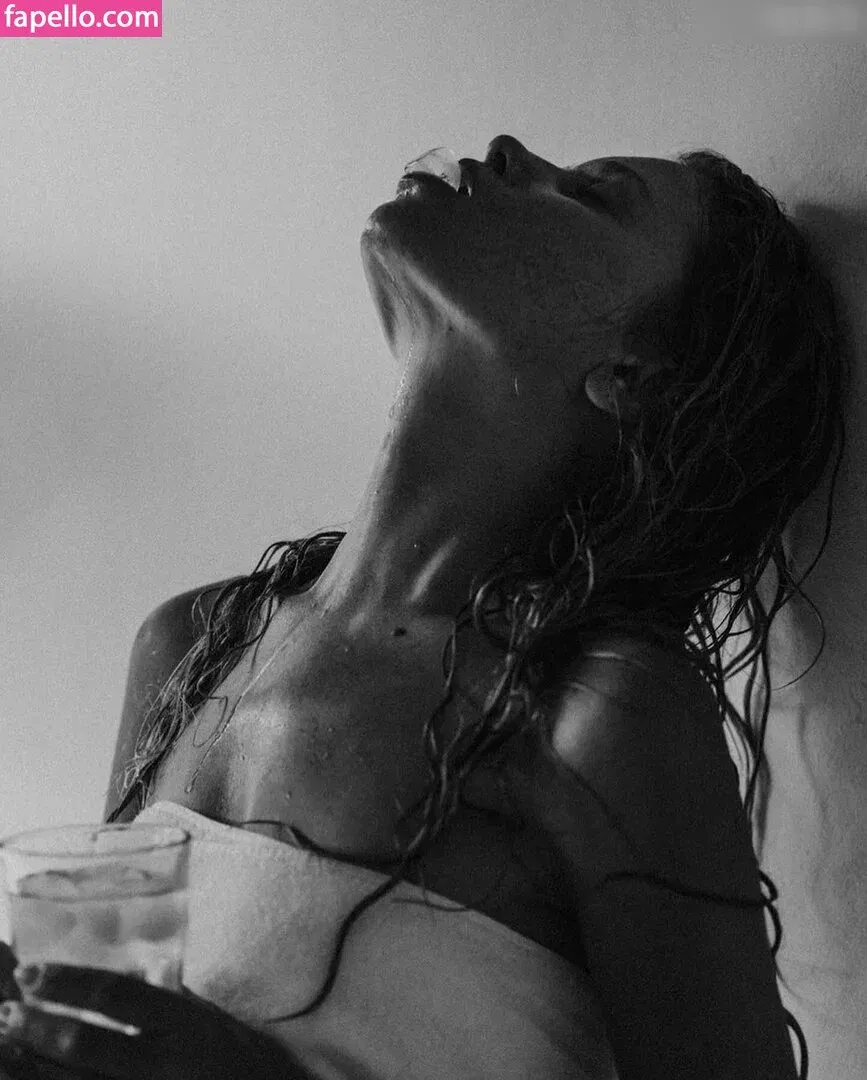 Julia Yaroshenko Onlyfans Photo Gallery 