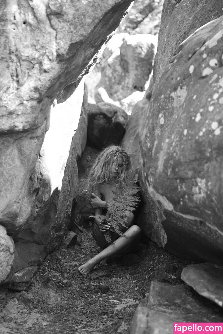 Julia Yaroshenko Onlyfans Photo Gallery 