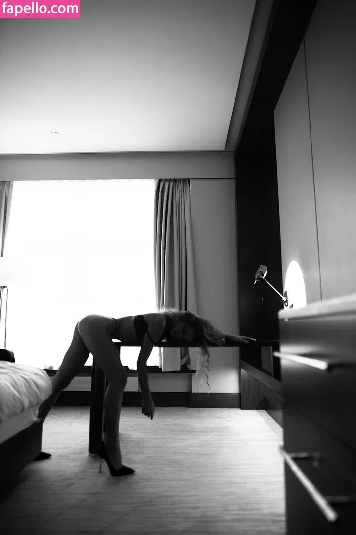 Julia Yaroshenko Onlyfans Photo Gallery 