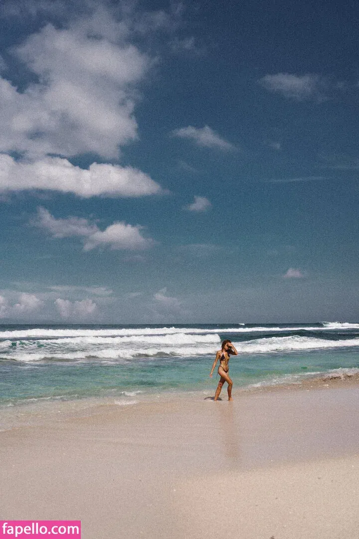 Julia Yaroshenko Onlyfans Photo Gallery 