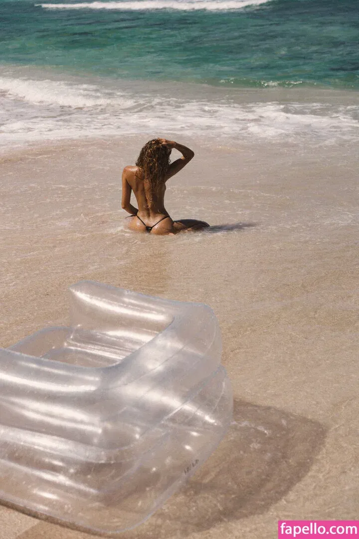 Julia Yaroshenko Onlyfans Photo Gallery 