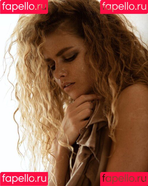 Julia Yaroshenko Onlyfans Photo Gallery 