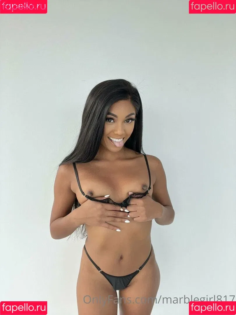 Marble Girl Onlyfans Photo Gallery 