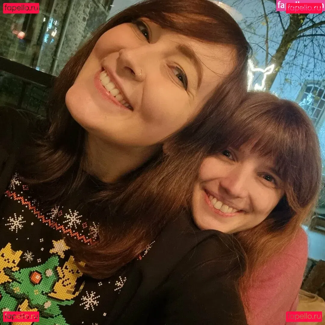 Kirsty Onlyfans Photo Gallery 