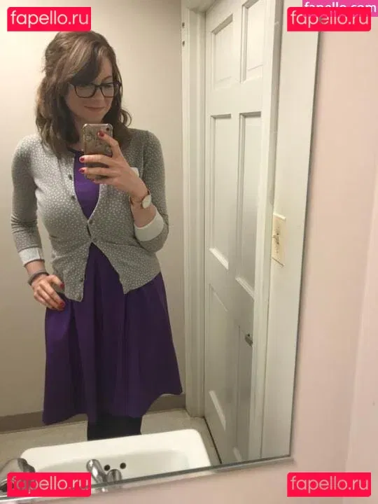 Kirsty Onlyfans Photo Gallery 