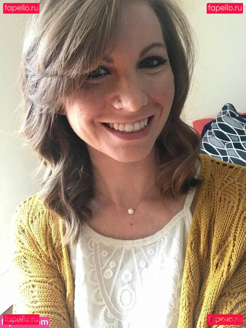 Kirsty Onlyfans Photo Gallery 