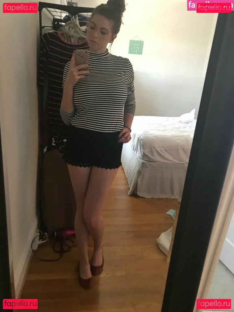 Kirsty Onlyfans Photo Gallery 