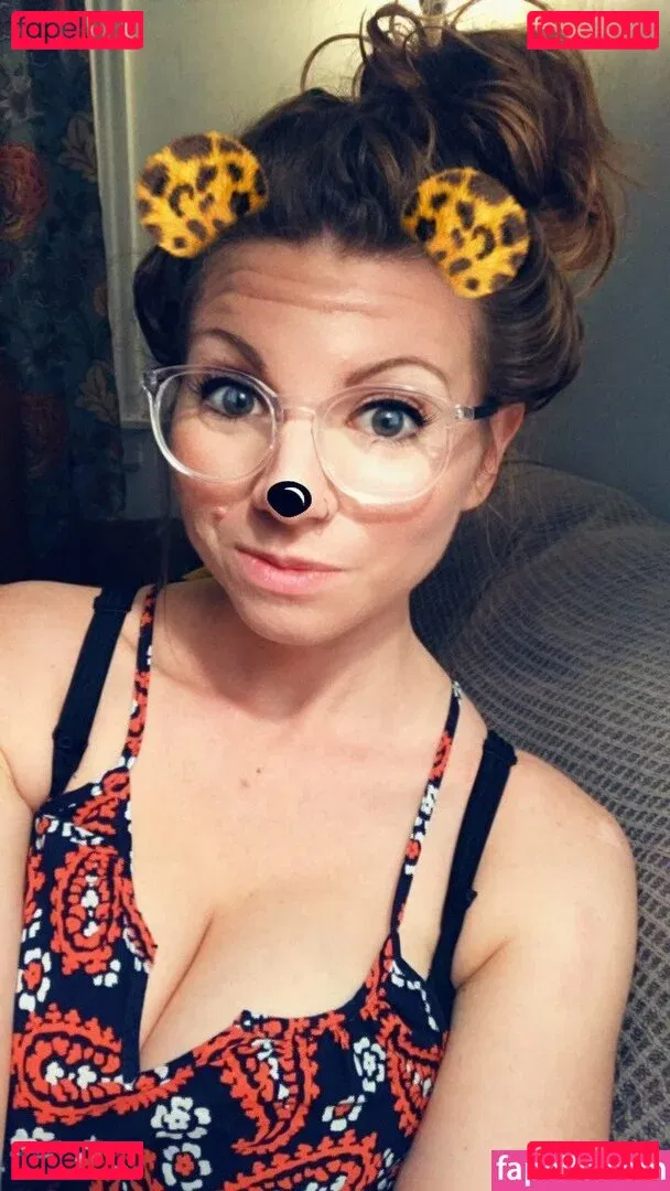 Kirsty Onlyfans Photo Gallery 