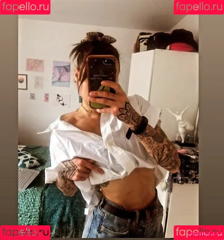 Lois Pacitto Onlyfans Photo Gallery 