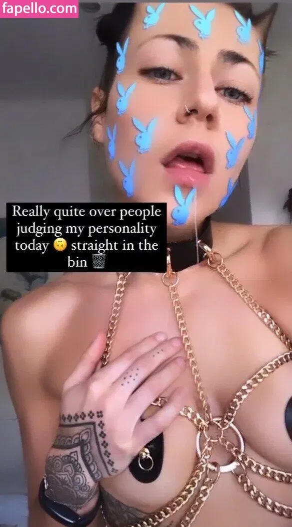 Lois Pacitto Onlyfans Photo Gallery 