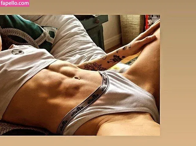 Lois Pacitto Onlyfans Photo Gallery 