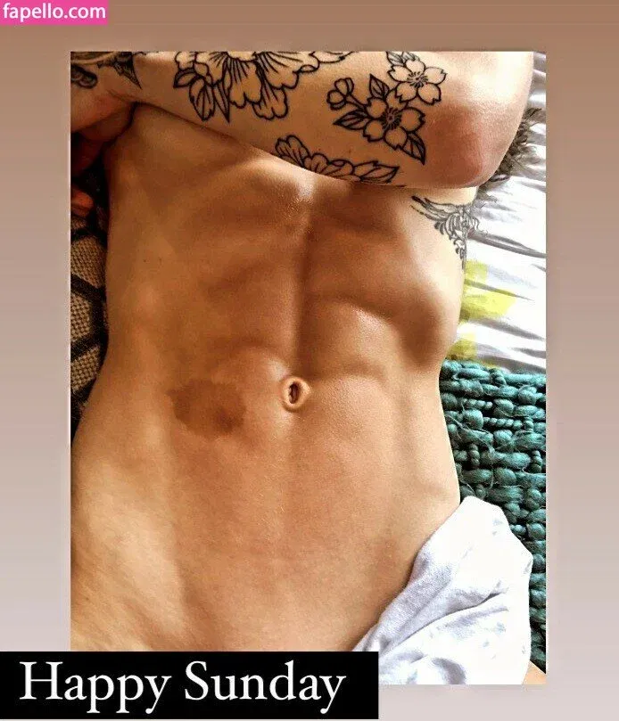 Lois Pacitto Onlyfans Photo Gallery 