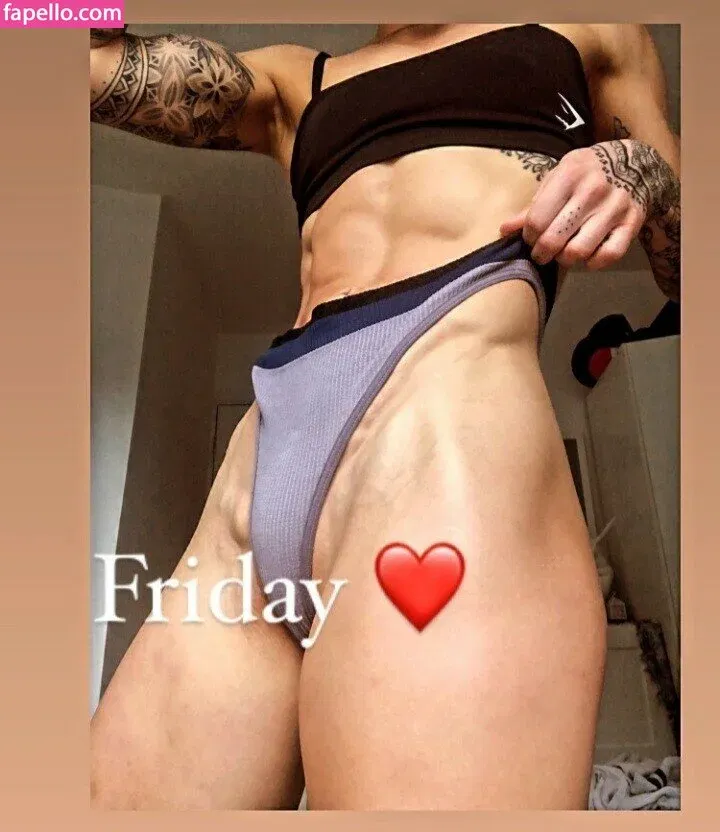 Lois Pacitto Onlyfans Photo Gallery 