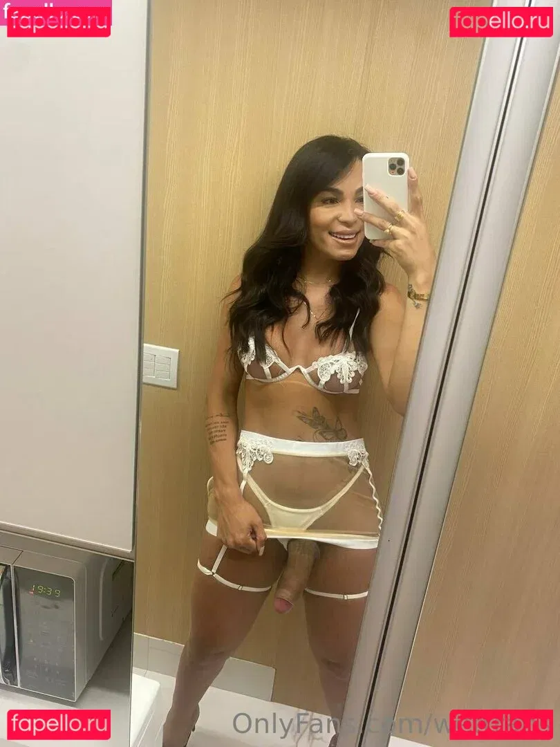 wettrans Onlyfans Photo Gallery 