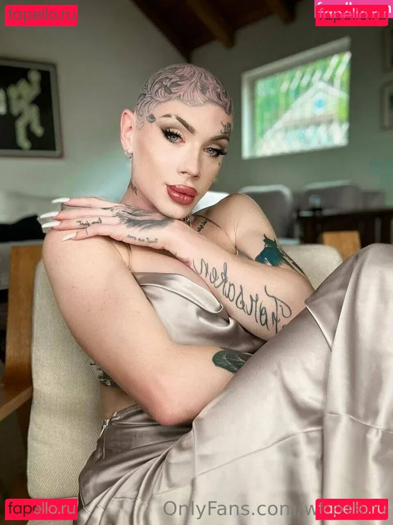 wettrans Onlyfans Photo Gallery 