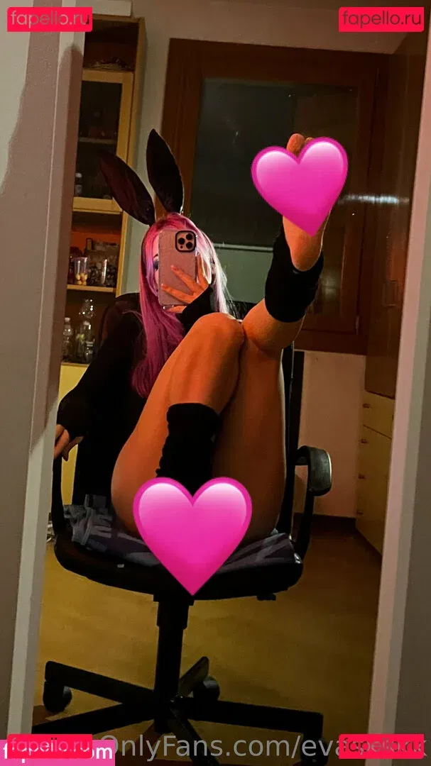 evka_blin Onlyfans Photo Gallery 