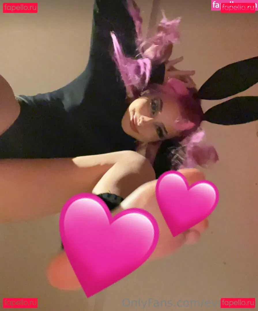 evka_blin Onlyfans Photo Gallery 