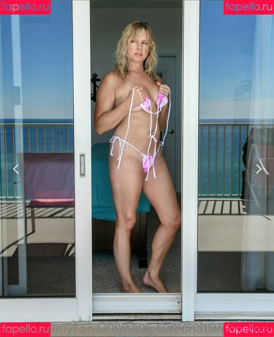 sensualsplash Onlyfans Photo Gallery 