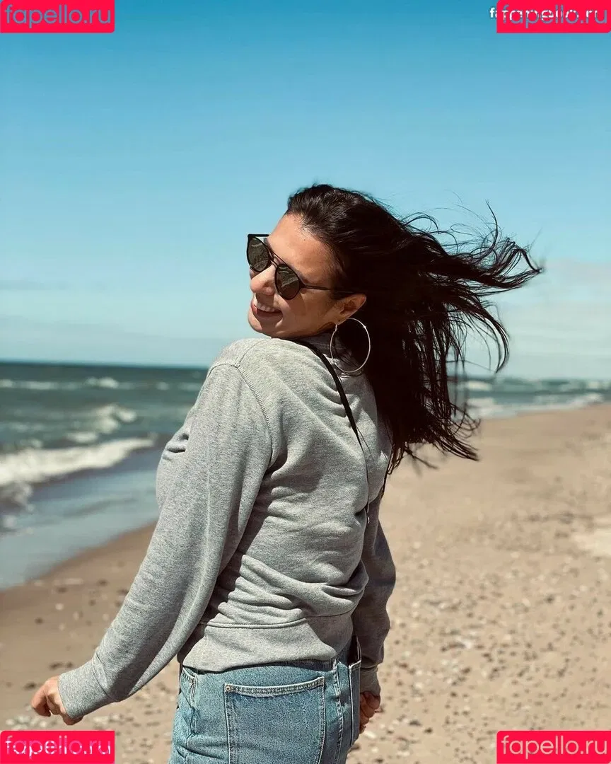 Giulia Daqna Onlyfans Photo Gallery 