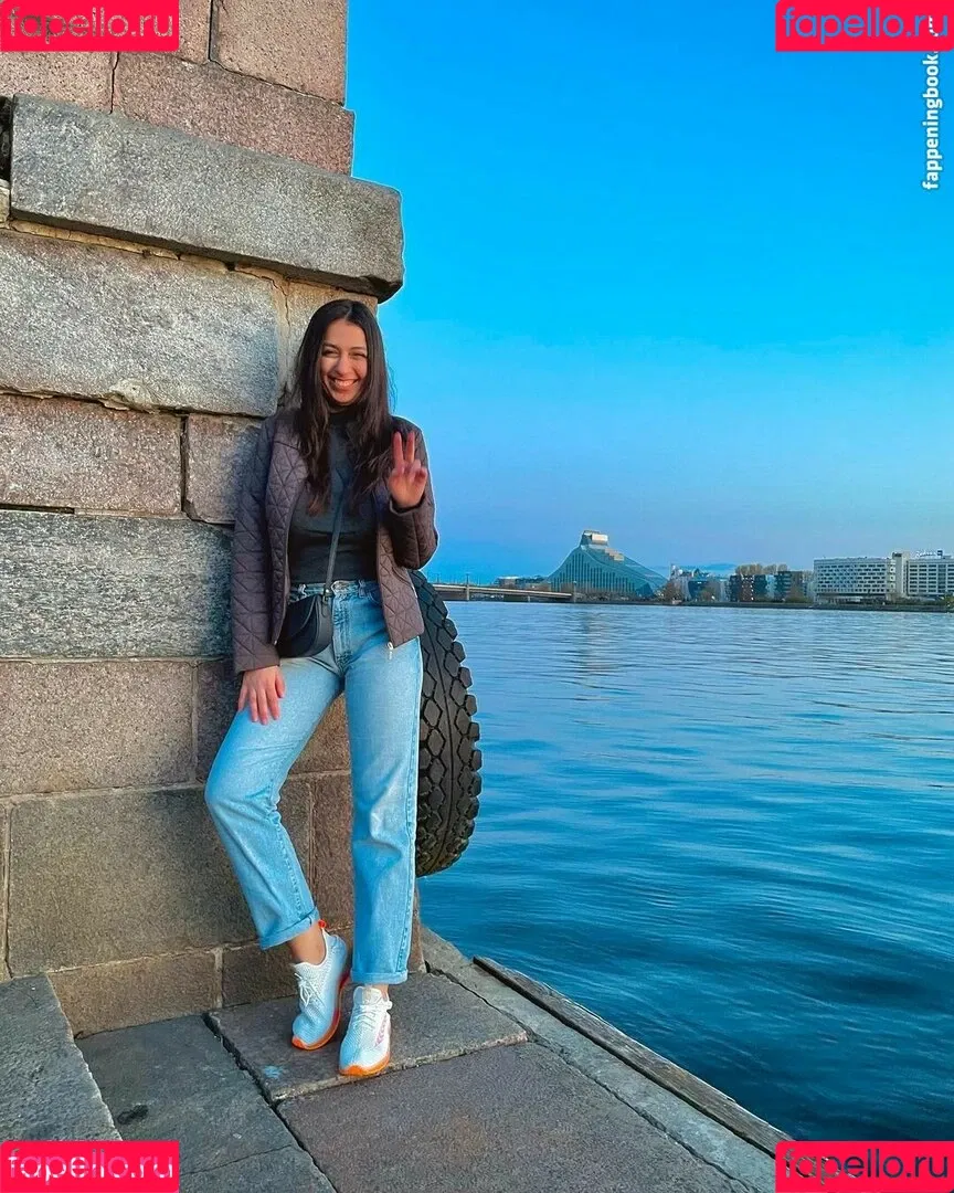 Giulia Daqna Onlyfans Photo Gallery 