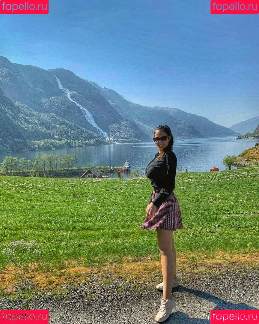 Giulia Daqna Onlyfans Photo Gallery 