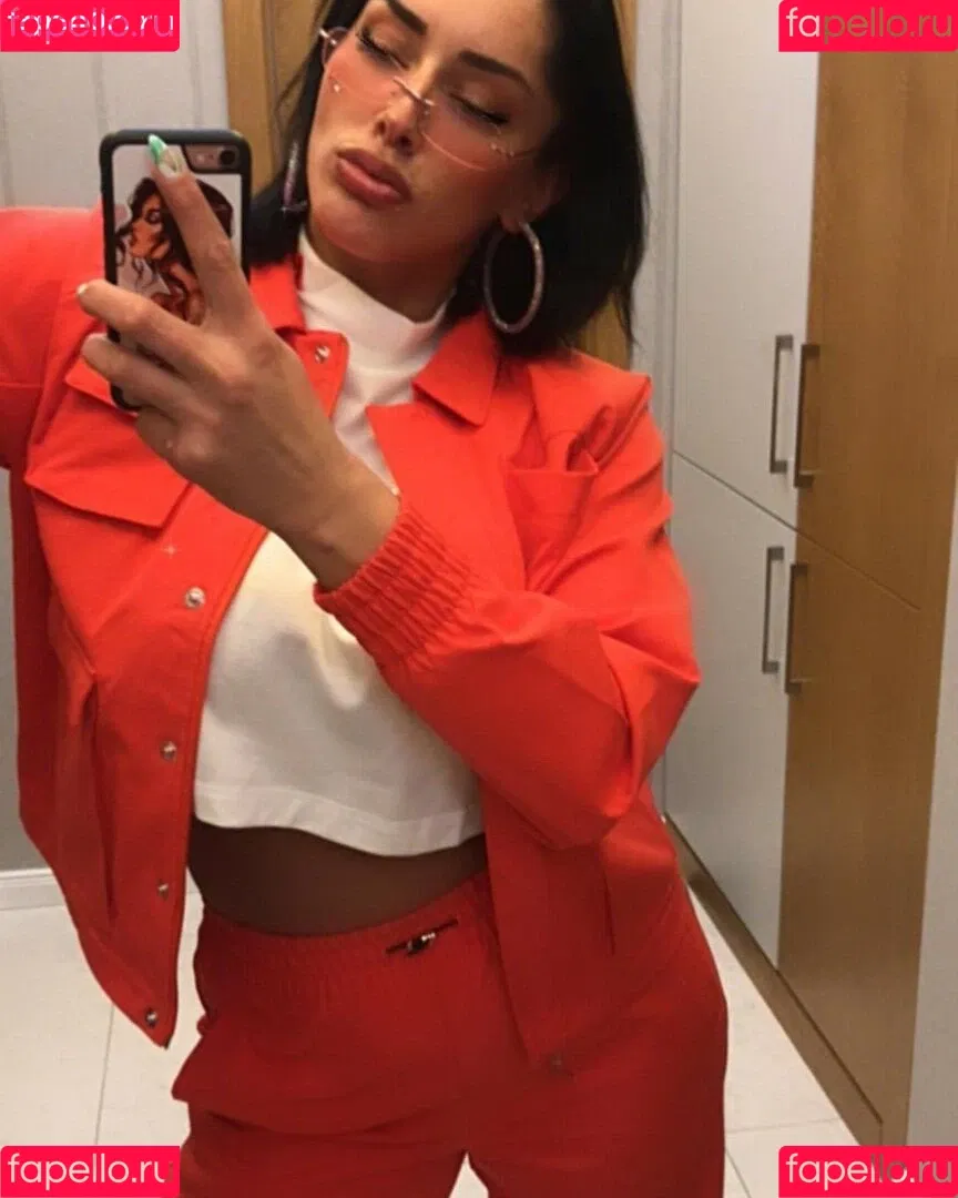 Giulia Daqna Onlyfans Photo Gallery 